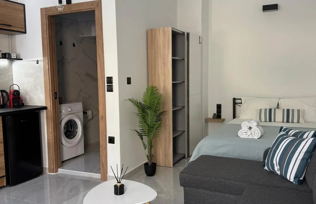 Cozy House Marousi-1